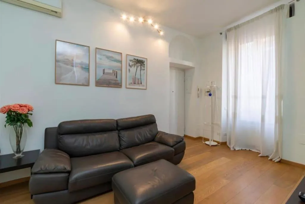 Garigliano 8 Apartment Milan