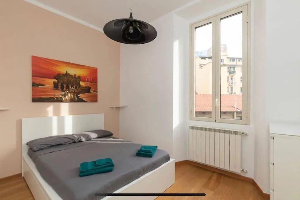 Garigliano 8 Apartment Milan